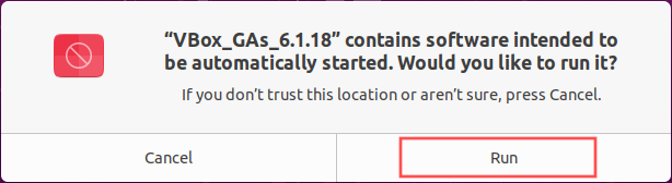 Screenshot of the autorun dialog that shows up after inserting the guest additions CD image. It highlights that you can click on the run button to start the installation of the VirtualBox guest additions in the Ubuntu VM.